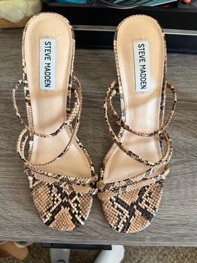 Steve Madden Tan & Black Snake-Print Strappy Heels